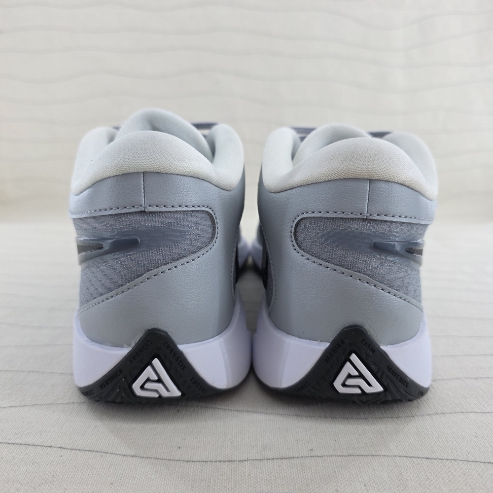 Nike Mens Giannis Freak 6 TB Gray White Sneakers Shoes FV1292-001 Size 6.5 NEW - Picture 5 of 10